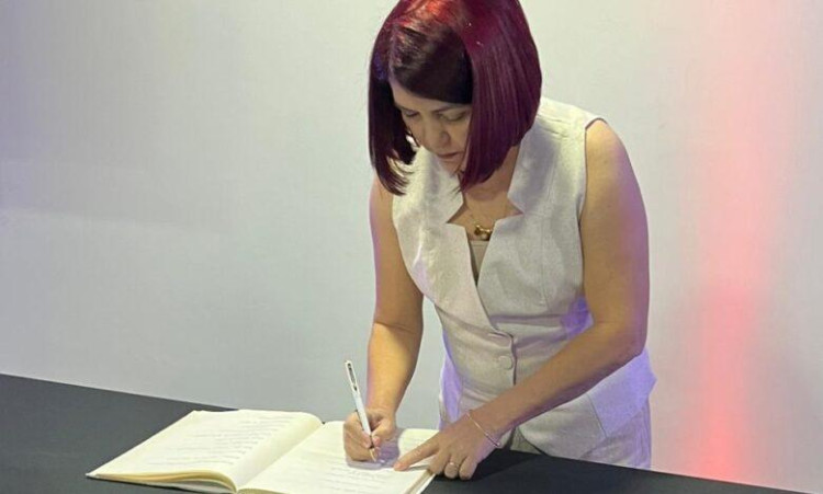 Doutora Deuzânia Marques Vilela Alves é a primeira Advogada registrada nos quadros de Advogados e Advogadas da 9ª Subseção a ser Conselheira Estadual